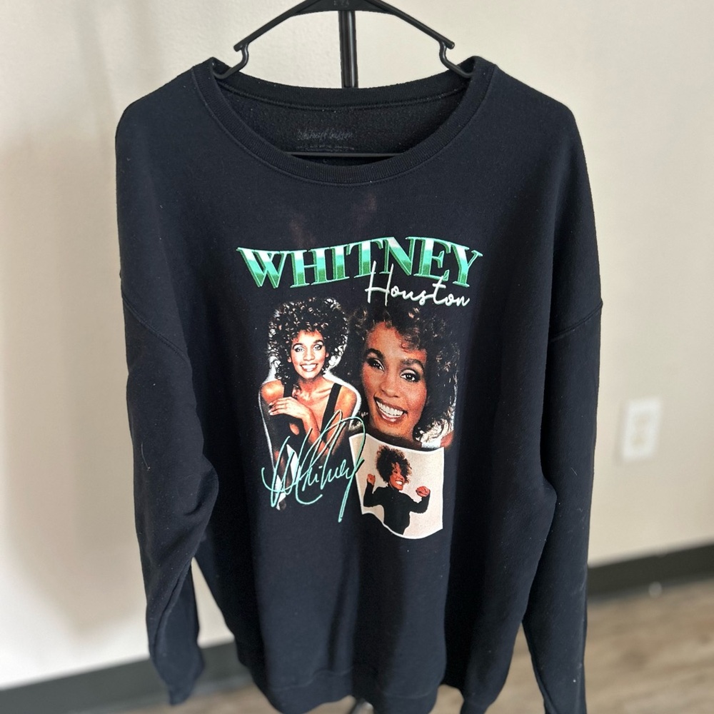 Black Graphic Sweatshirt